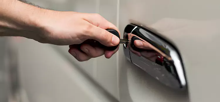 Why Choose Our Auto Locksmith Team in Huntington Park, CA?